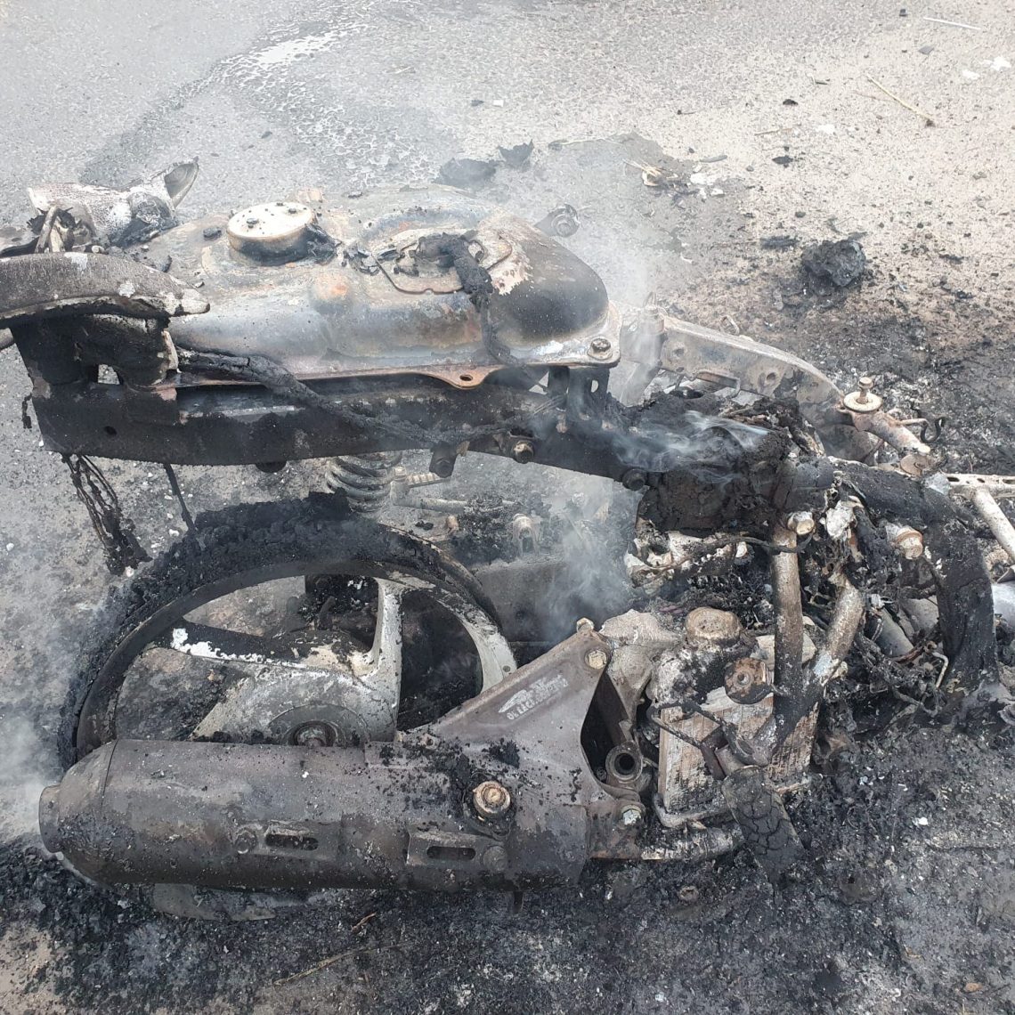 Motor terbakar.