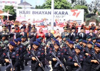 HUT ke-77 Bhayangkara, Gubernur Jatim Tekankan Kolaborasi Ciptakan Pemilu Damai