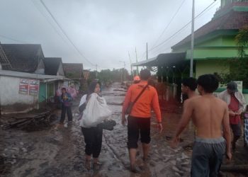 banjir di lumajang tugu jatim