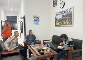 pantai jembatan panjang tugu jatim