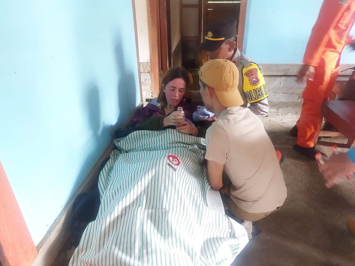 mahasiswa asing tugu jatim