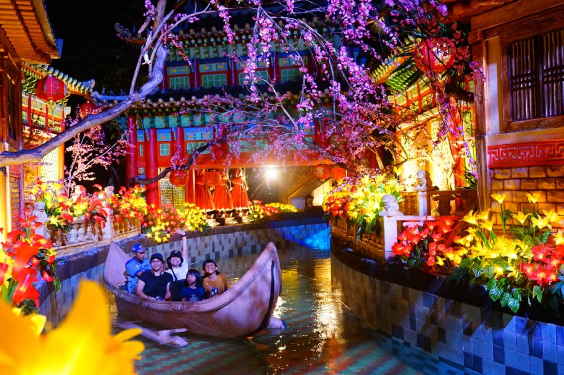 Suasana wahana Magic Journey di Malang Night Paradise. Foto: dok Hawai Group Malang