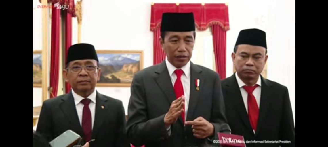 Minta Selesaikan Proyek BTS, Jokowi Lantik Budi Arie Jadi Menkominfo 1 proyek bts tugu jatim
