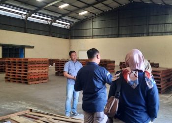 kpu kabupaten mojokerto tugu jatim