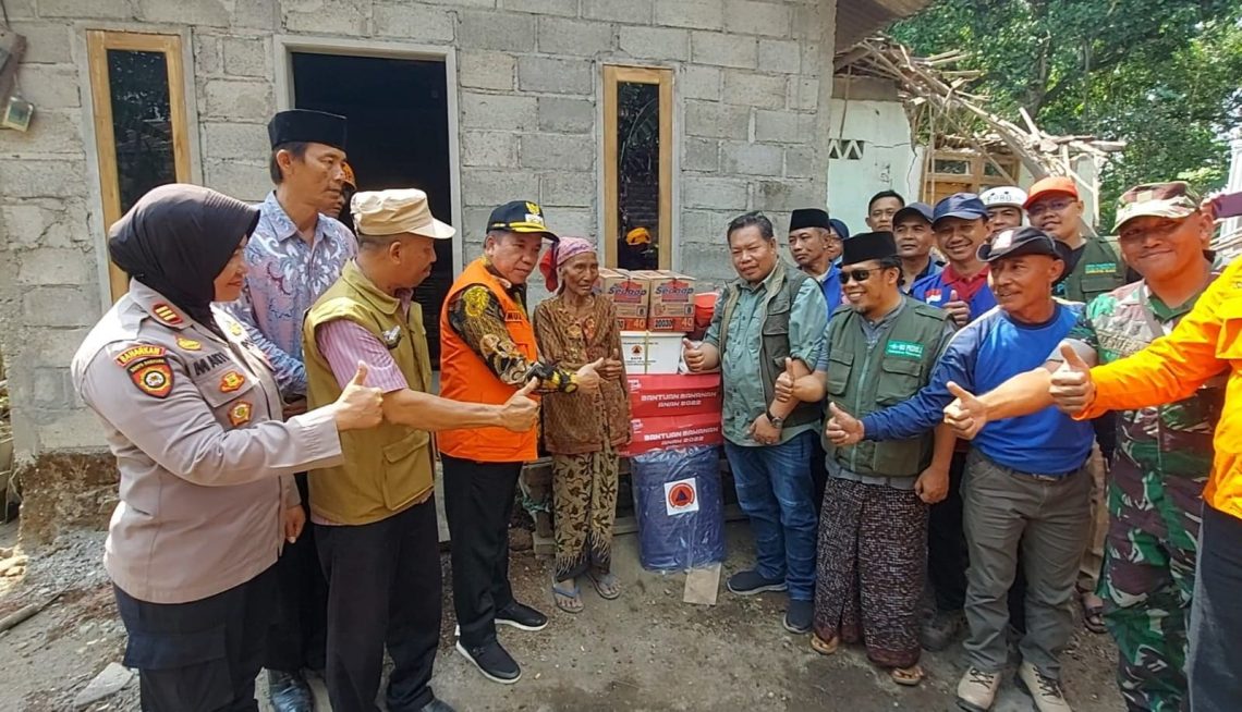 Pemkab Pasuruan Sat Set Bangun Kembali Rumah Warga Roboh Diterjang Angin Kencang di Kejayan 1 Pemkab Pasuruan.