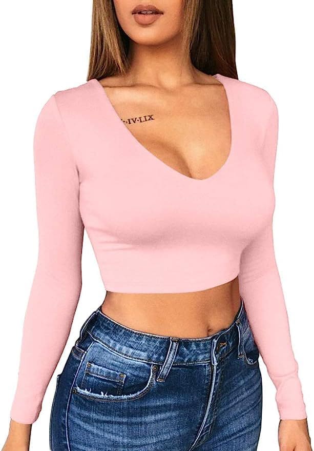 Crop top seksi lengan panjang.
