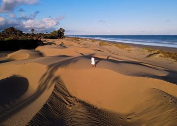 Pantai Oetune NTT.