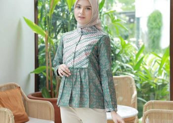 Blouse batik.