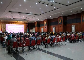Wali Kota Surabaya.
