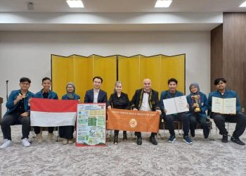 Mahasiswa Unair.