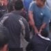 Kunci T Terjatuh, Puluhan Warga Hajar Terduga Maling Motor di Pasar Winongan Pasuruan 8 Maling motor.