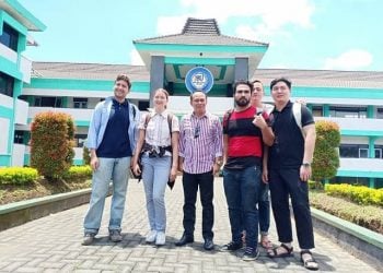 IKIP Budi Utomo.