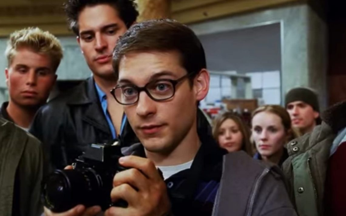 Peter Parker akan mengambil gambar. (Foto: tangkapan layar YouTube)