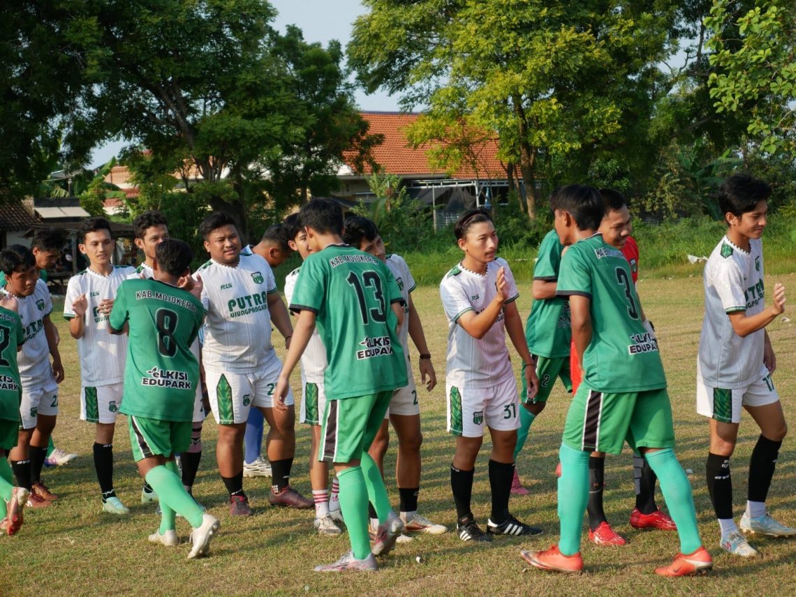 Sepak Bola Kabupaten Mojokerto.