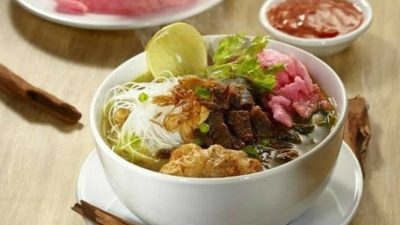 Kuliner soto di Sumatera.