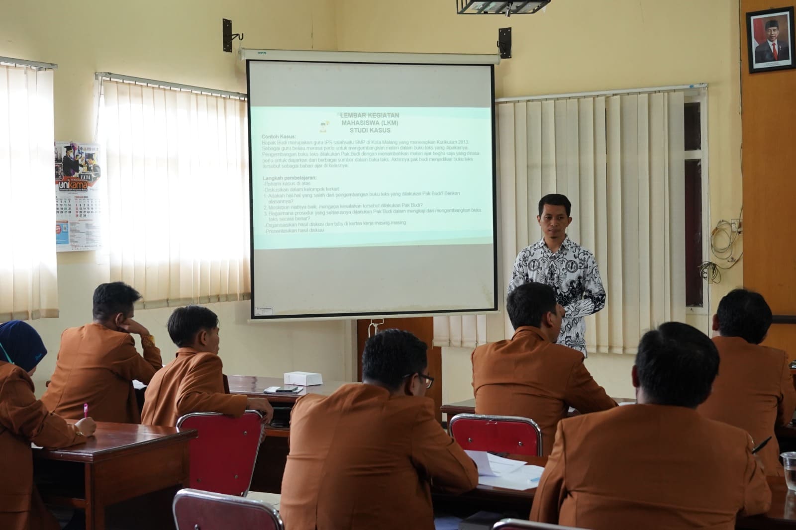 Simak! Ini 10 Jurusan Kuliah Berpeluang Besar Menjadi PNS 3 jurusan kuliah Unikama berpeluang besar jadi PNS.