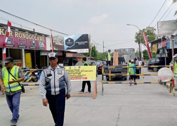 Jembatan Glendeng.