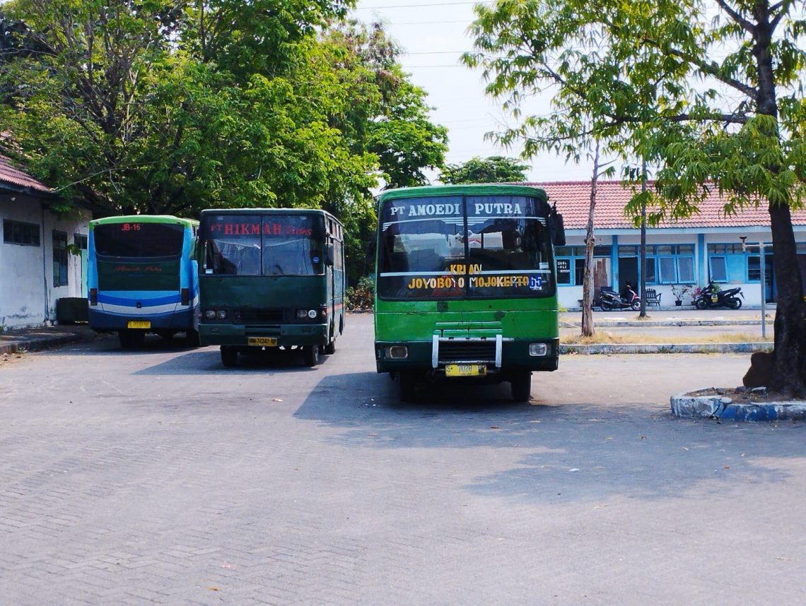 Bus Trans Jatim Ancam Nasib Bus Hijau di Mojokerto, Bakal Tak Beroperasi Lagi? 1 Bus hijau.