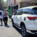 Belasan Mobil Parkir Sembarangan di Dua Sisi Jalan Jawa Kota Pasuruan, Dishub: Banyak Aduan 8 Parkir sembarangan.