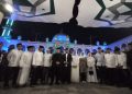 Yayasan At Thohir Sumbang Lampu Hias Masjid Jami’ dan Kawasan Alun-alun Kota Pasuruan