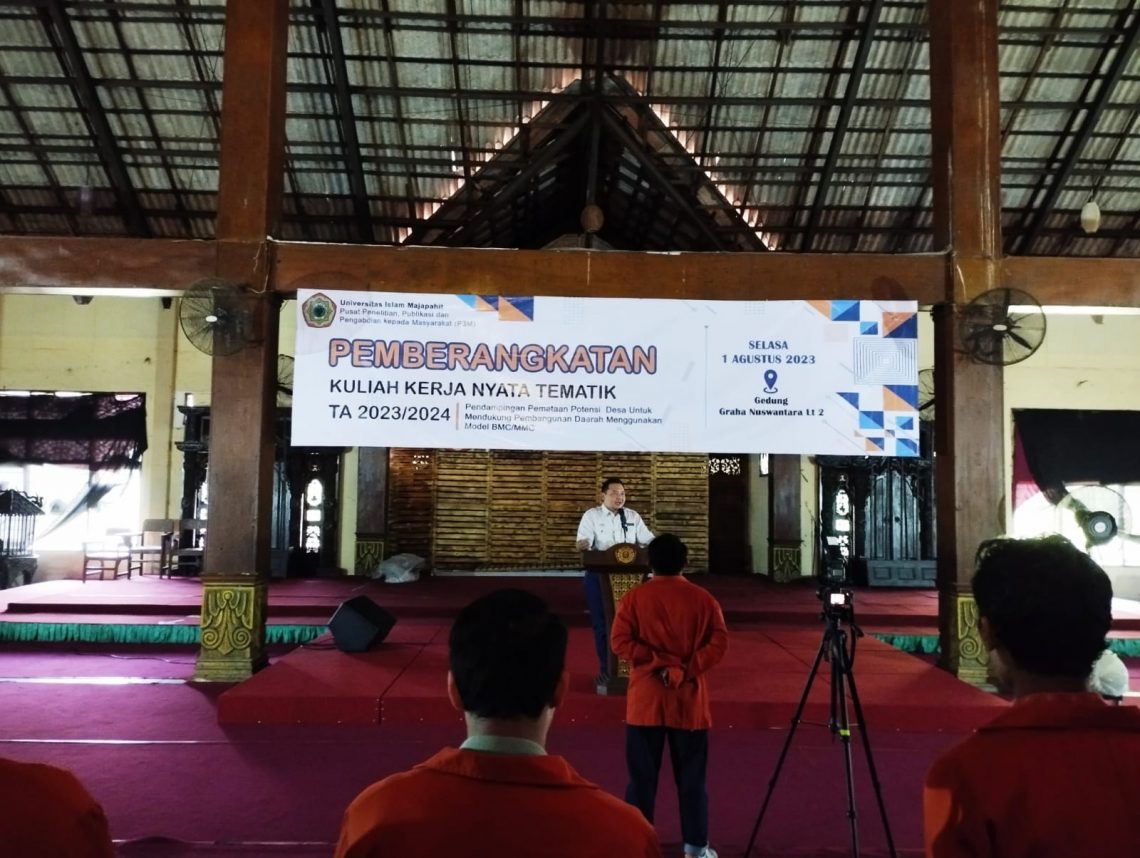 KKN Tematik Unim Mojokerto Resmi Dibuka, Rektor Harap Mahasiswa Beri Kontribusi 1 unim mojokerto tugu jatim