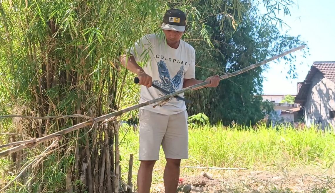 hari kemerdekaan tugu jatim
