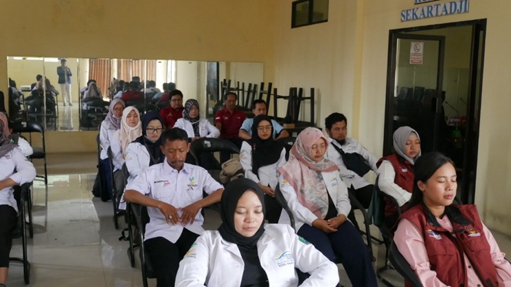 Dosen Fakultas Psikologi Universitas Negeri Malang Kurangi Burnout Pendamping PKH Lewat Pelatihan Mindfullness 2 WhatsApp Image 2023 08 14 at 06.30.11