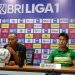 Uston Nawawi Beberkan Strategi Persebaya Lewat Pergantian Ze Valente 8 uston nawawi tugu jatim