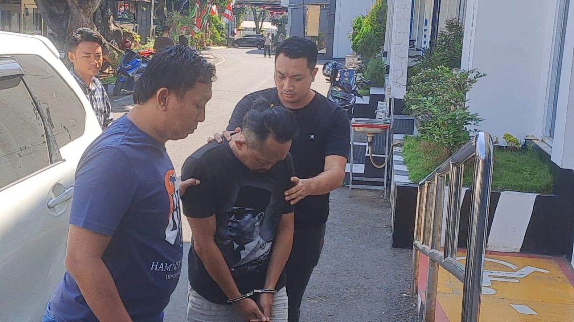 penjual kopi tugu jatim