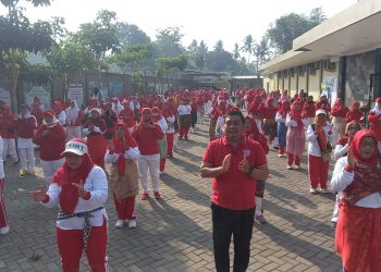 Dipimpin H Puguh Wiji Pamungkas, 500 Kakek Nenek Ikuti Senam Lansia di RSU Wajak Husada Malang