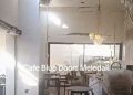 Kafe Blue Doors.