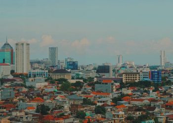 kemiskinan dan pengangguran.