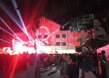 Konser musik di RSUD Bangil.