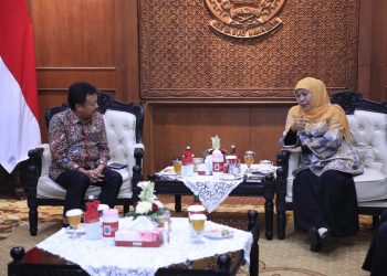 Sertifikat tanah wakaf.