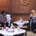 Target Selesai 2025, Pemprov Jatim Bakal Bagikan 5.000 Sertifikat Tanah Wakaf 8 Sertifikat tanah wakaf.