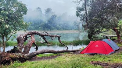 Pendakian Semeru.