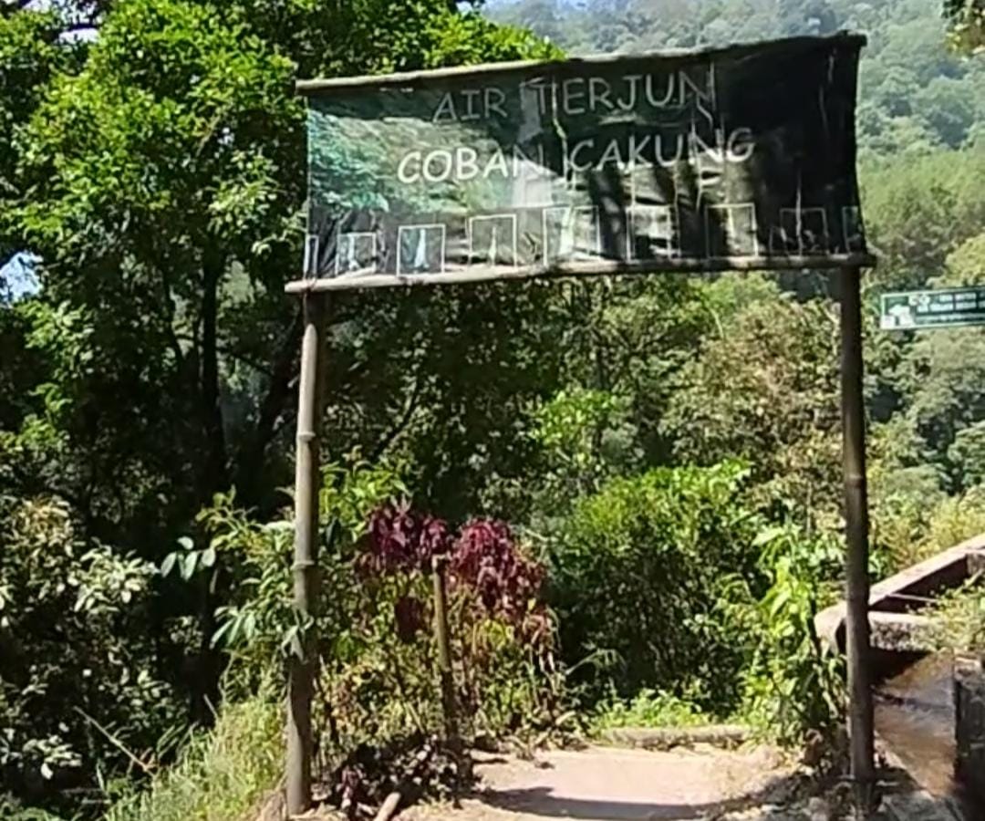 Cerita Petapa Moksa Hingga Tentara Belanda di Coban Cakung Mojokerto 2 petapa moksa tugu jatim