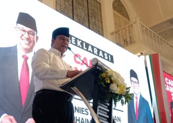 anies baswedan tugu jatim