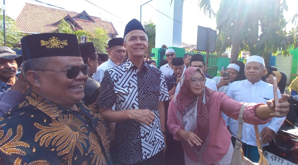 Kedatangan Ganjar Pranowo untuk safari ke Pondok Pesantren Nurul Islam, Kota Pasuruan. Foto: Laoh Mahfud/Tugu Jatim