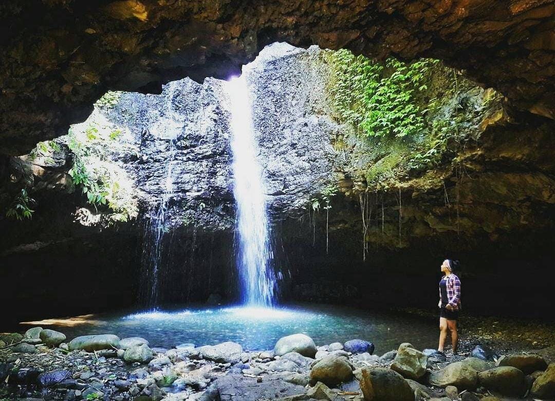 Air Terjun Antrukan Pawon Lumajang Tiket Masuk Gratis, Nikmati Eksotisnya Coban di Dalam Gua 2 Wisata Air Terjun Antrukan Pawon Lumajang.