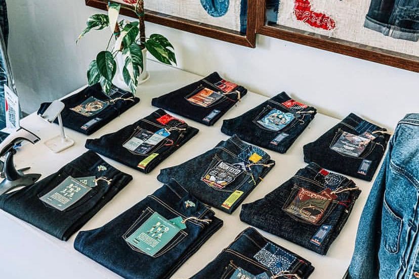 Jangan Ngaku Anak Denim kalau Belum Punya 7 Brand Denim Lokal Ini, Harga Low Budget Kualitas Internasional 8 Brand denim lokal terkenal di Indonesia.