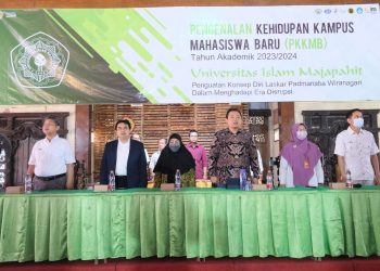 Unim Mojokerto.