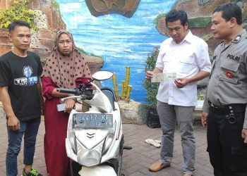 Motor matik.