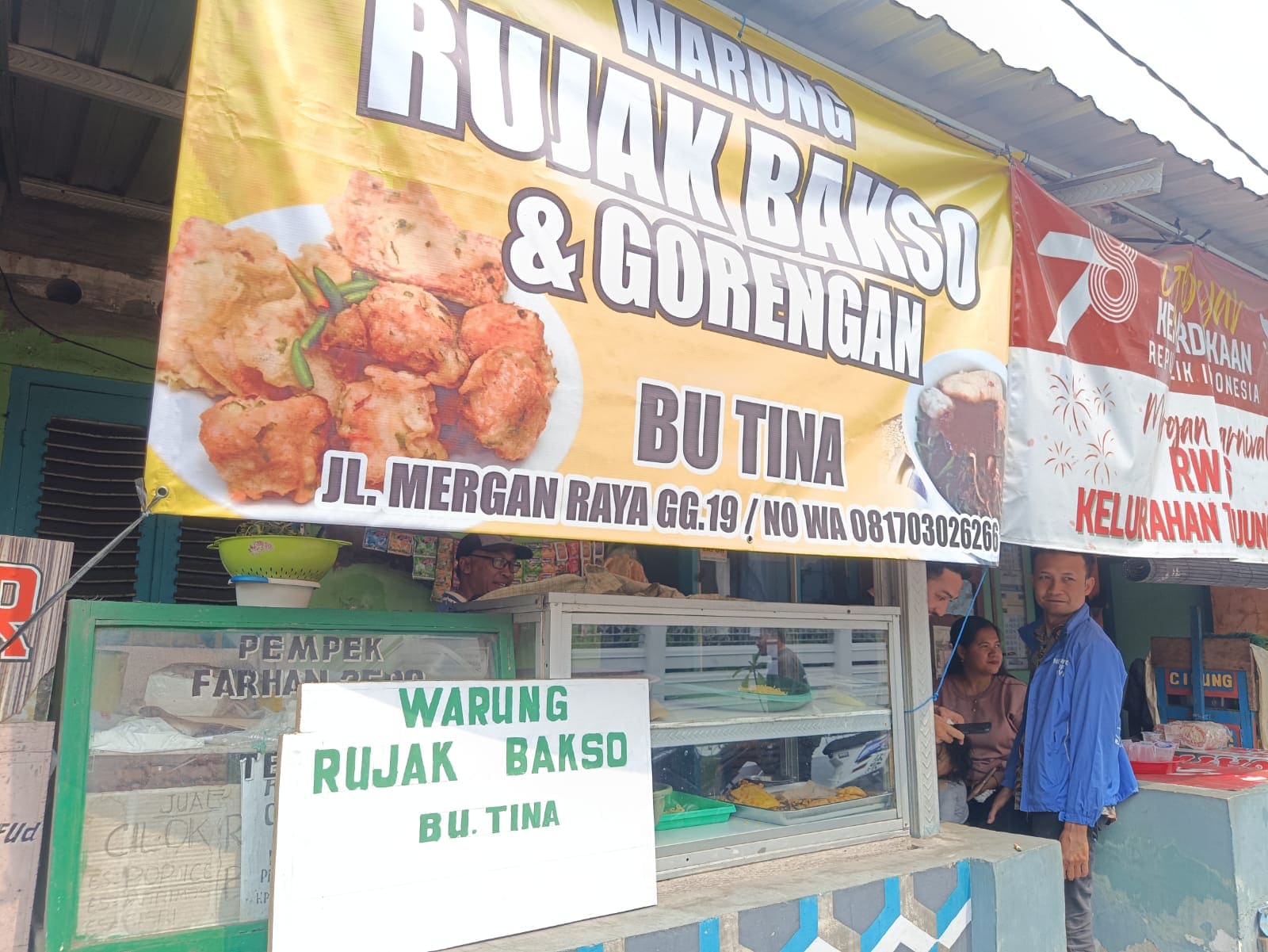 Kuliner Malang Rujak Bakso Bu Tina.