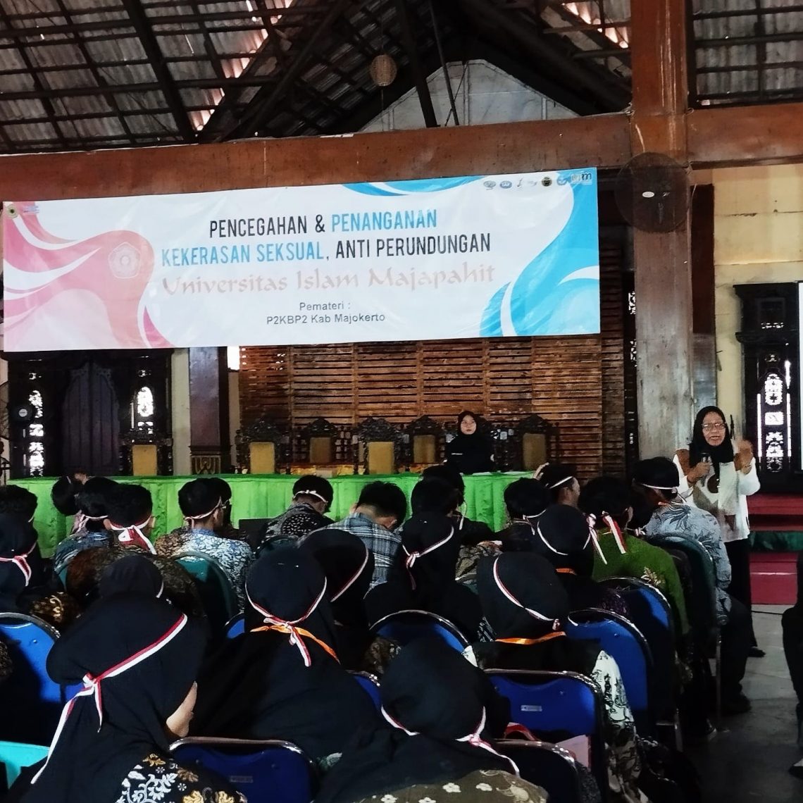 Unim Mojokerto.