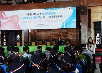 Unim Mojokerto.