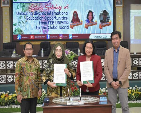 Kolaborasi FEB Unisma dan kampus Thailand.