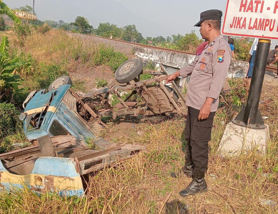 Kereta Api Penataran.