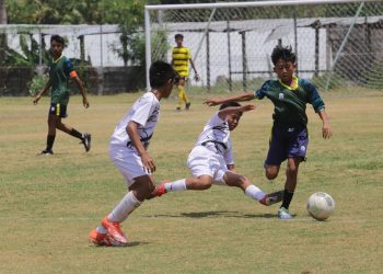 Turnamen antar Kecamatan.
