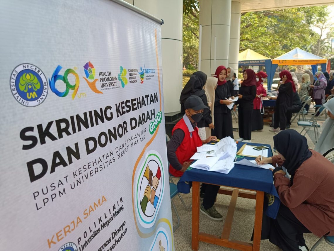 Skrining Kesehatan, Pusat Kesehatan dan Pangan LPPM UM Ajak Seluruh Civitas Cegah Penyakit Tidak Menular 1 Skrining kesehatan.
